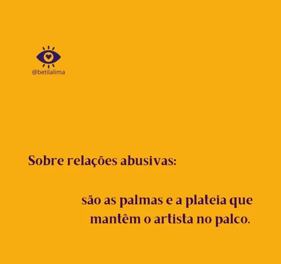 Relações Abusivas: São as Palmas e a Plateia que Mantêm o Artista no Palco